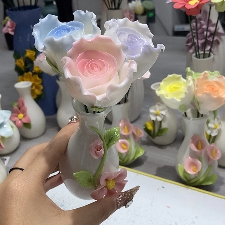 陶瓷纯手工捏花设计