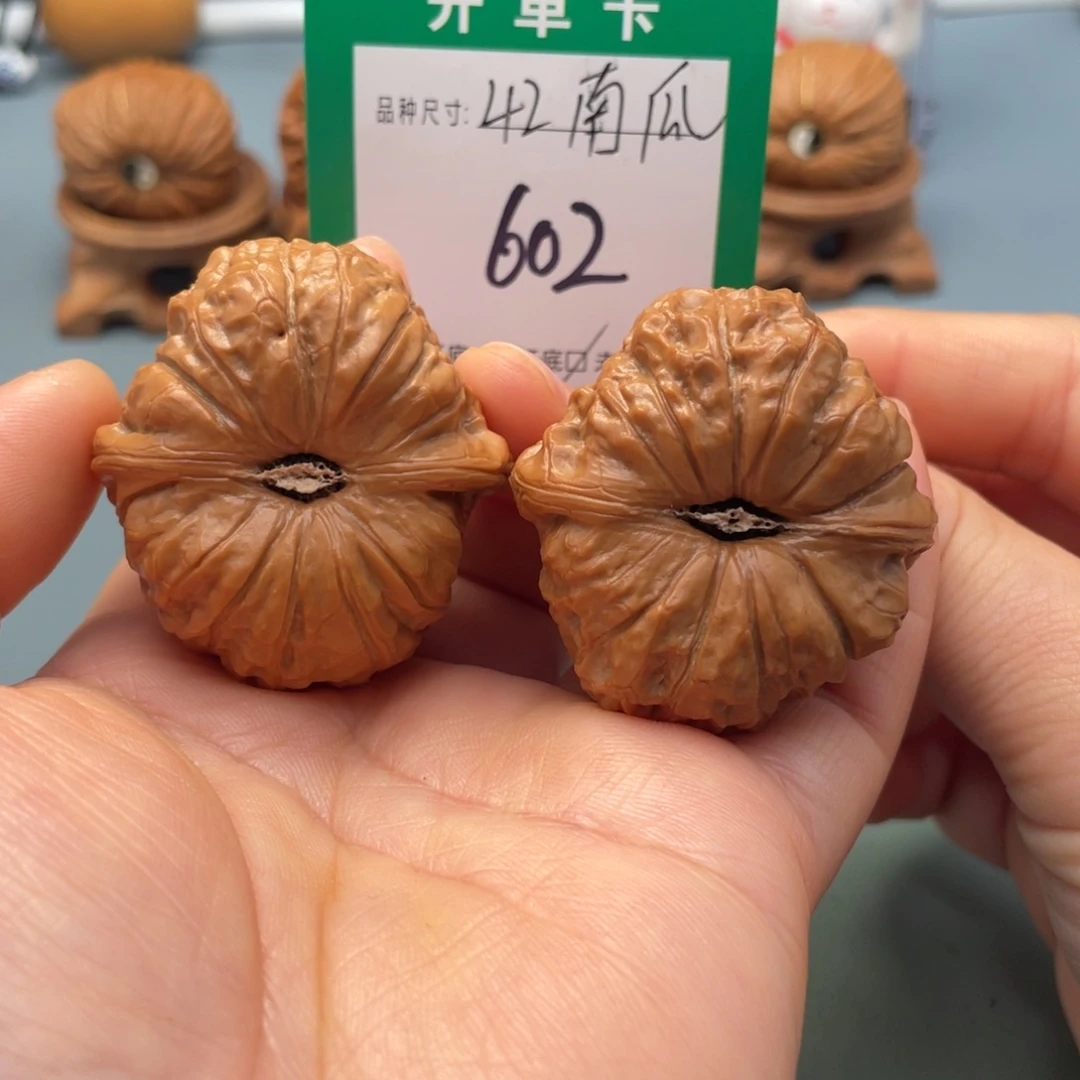 桃核把件文玩核桃