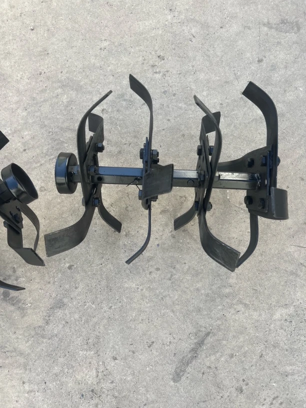 微耕机专用旋耕刀宽窄可调