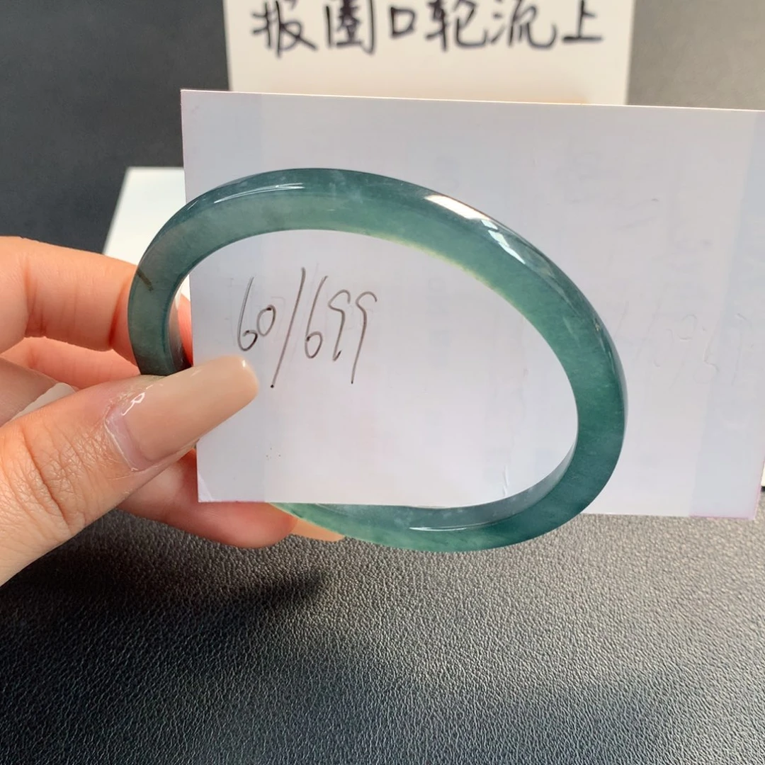 翡翠未镶嵌手镯天然翡翠