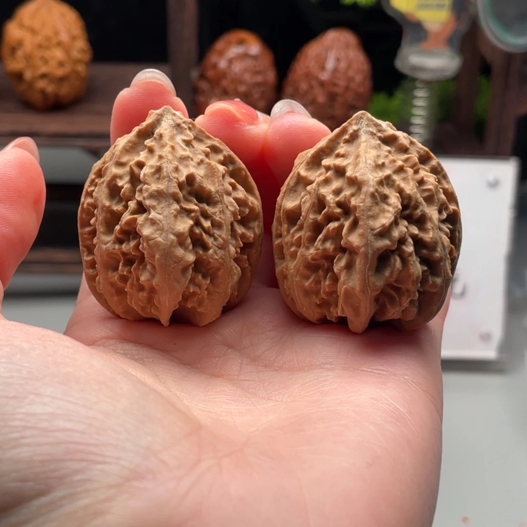 文玩核桃把件小楸千88