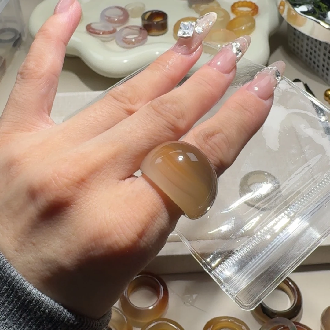 婷***贝玛瑙/玉髓未镶嵌戒圈