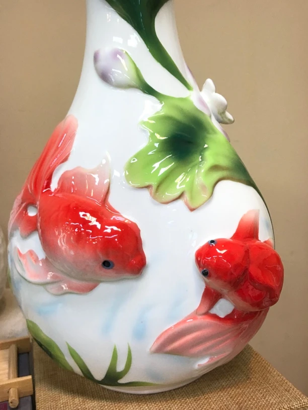 珐琅瓷金鱼瓶默认微瑕