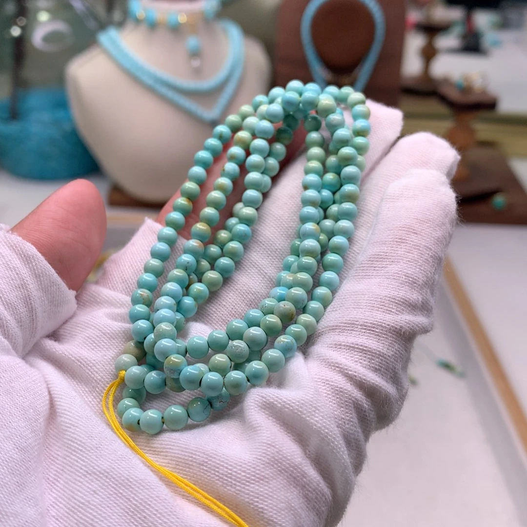 绿松石配饰未镶嵌