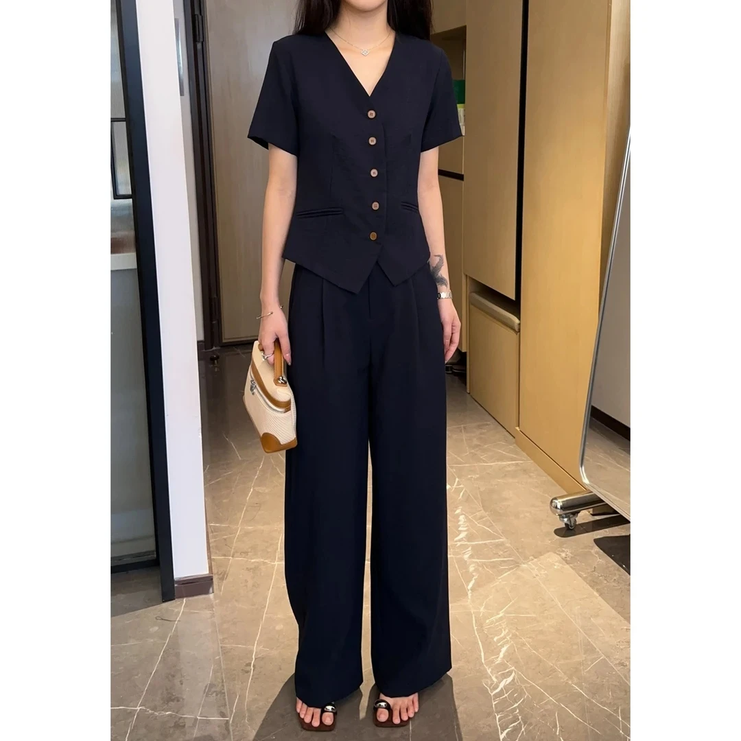 2025年轻奢慵懒休闲套装女透气短袖衬衫高腰宽松阔腿裤减龄两件套