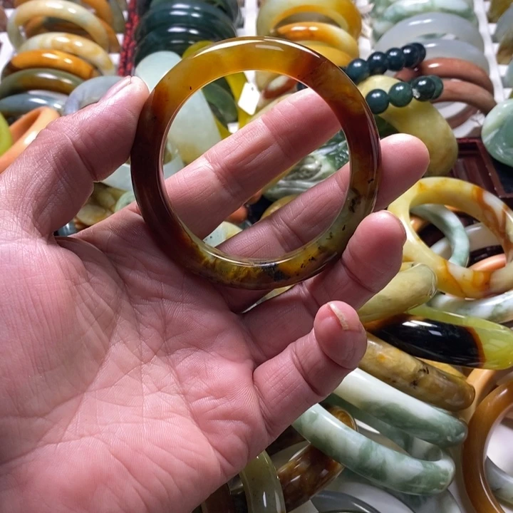 未镶嵌蛇纹石玉手镯