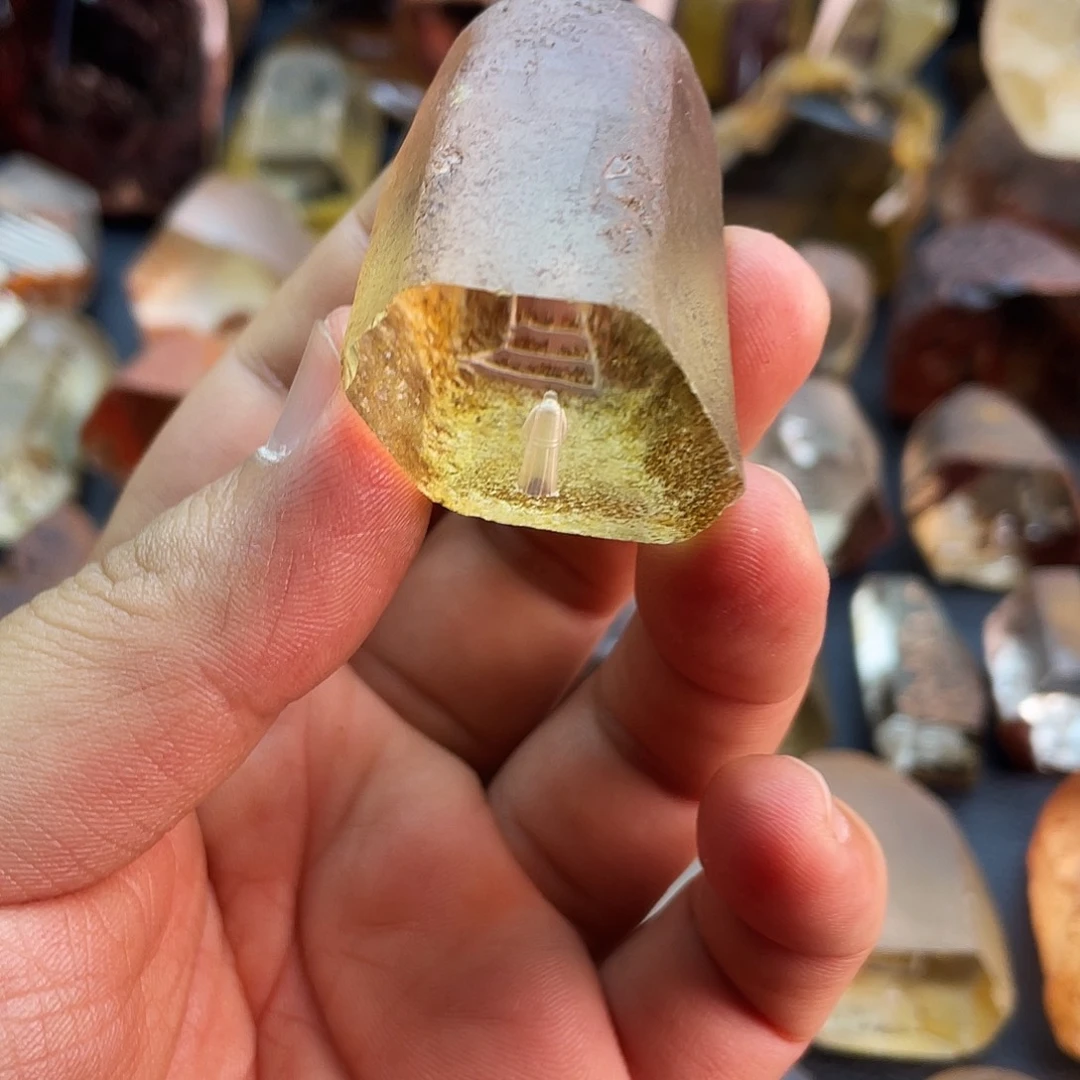 珠宝半成品水晶未镶嵌
