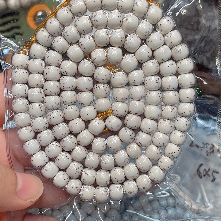 星月菩提吊坠8*7mm河豚长串