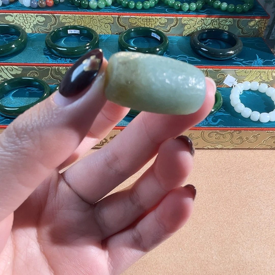 和田玉（糖玉）未镶嵌车挂