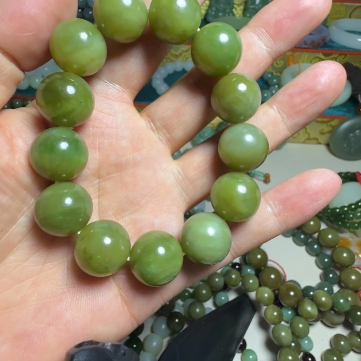手串未镶嵌和田玉