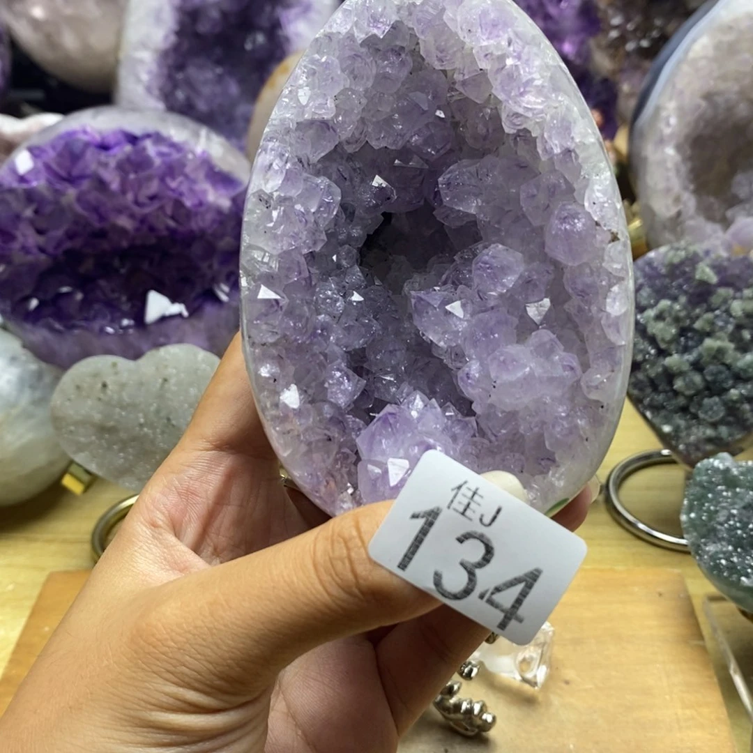 未镶嵌水晶大型摆件（非配饰）