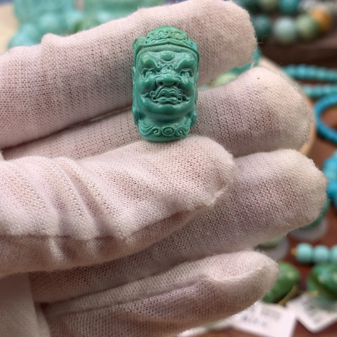 绿松石未镶嵌珠宝奇石高瓷绿财宝天王12.9*22.1mm