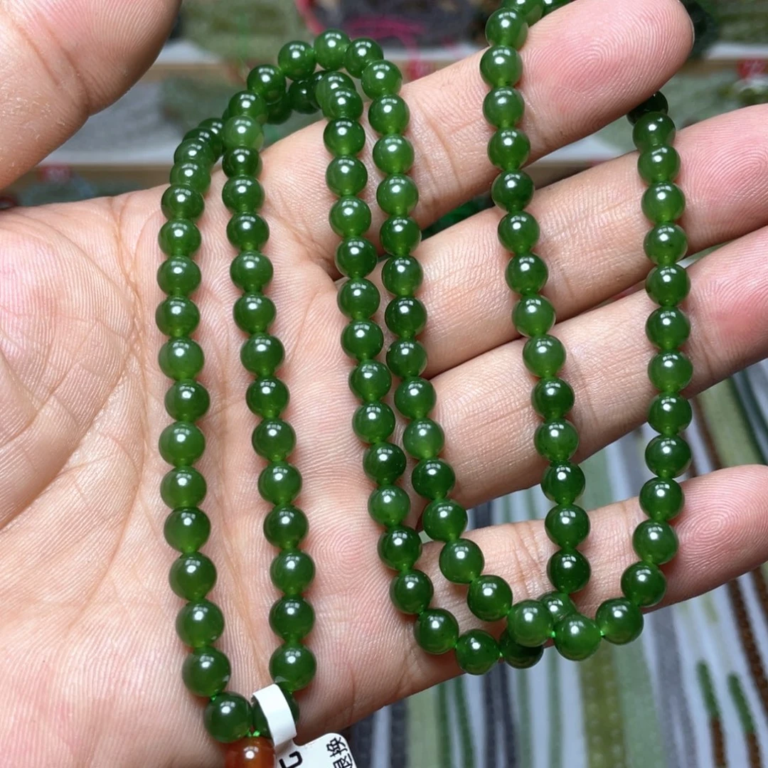 颈饰未镶嵌和田玉（碧玉）6mm