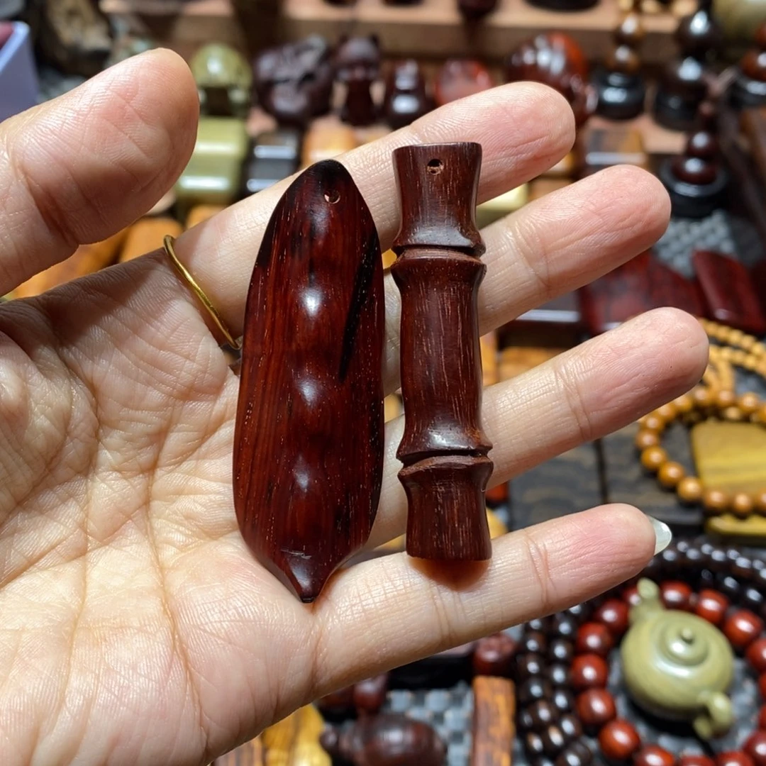 米***妮檀香紫檀（小叶紫檀）瑕疵