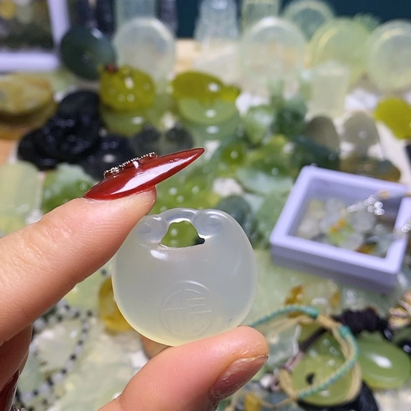 【闪购商品】蛇纹石玉颈饰未镶嵌沙***5