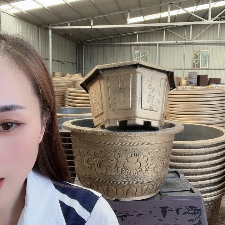 60口径八角花盆4个有孔