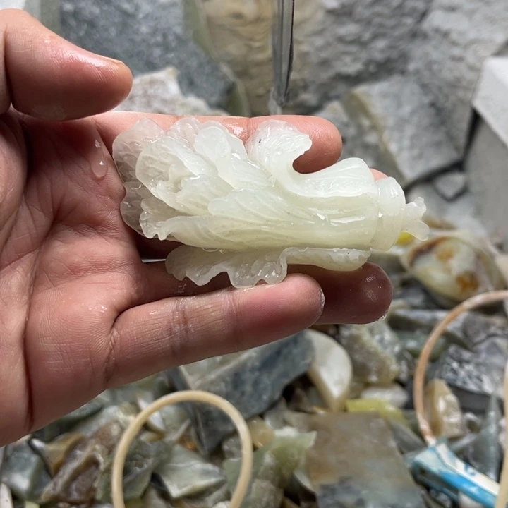 和田玉（糖玉）未镶嵌挂件