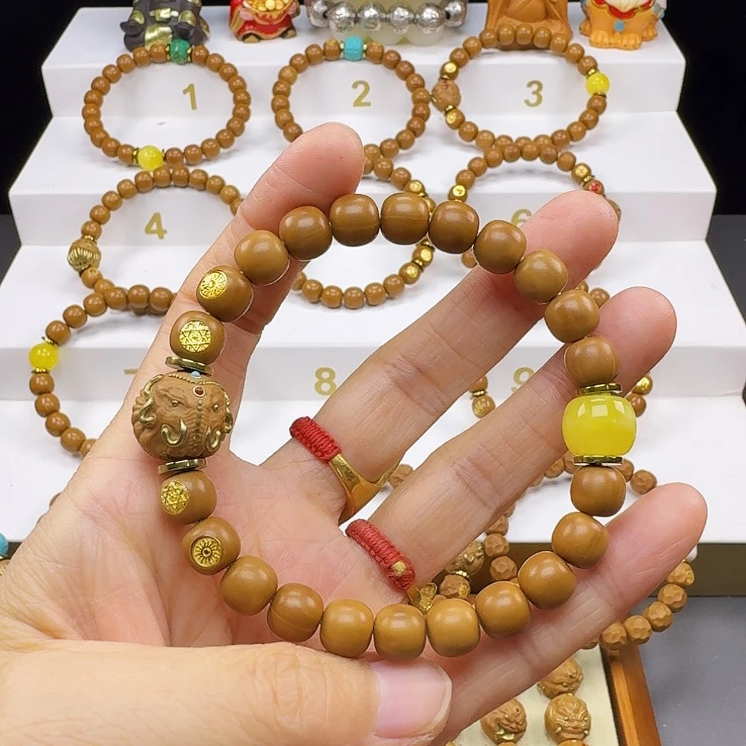 长*** 猴头核桃吊坠猴头手串