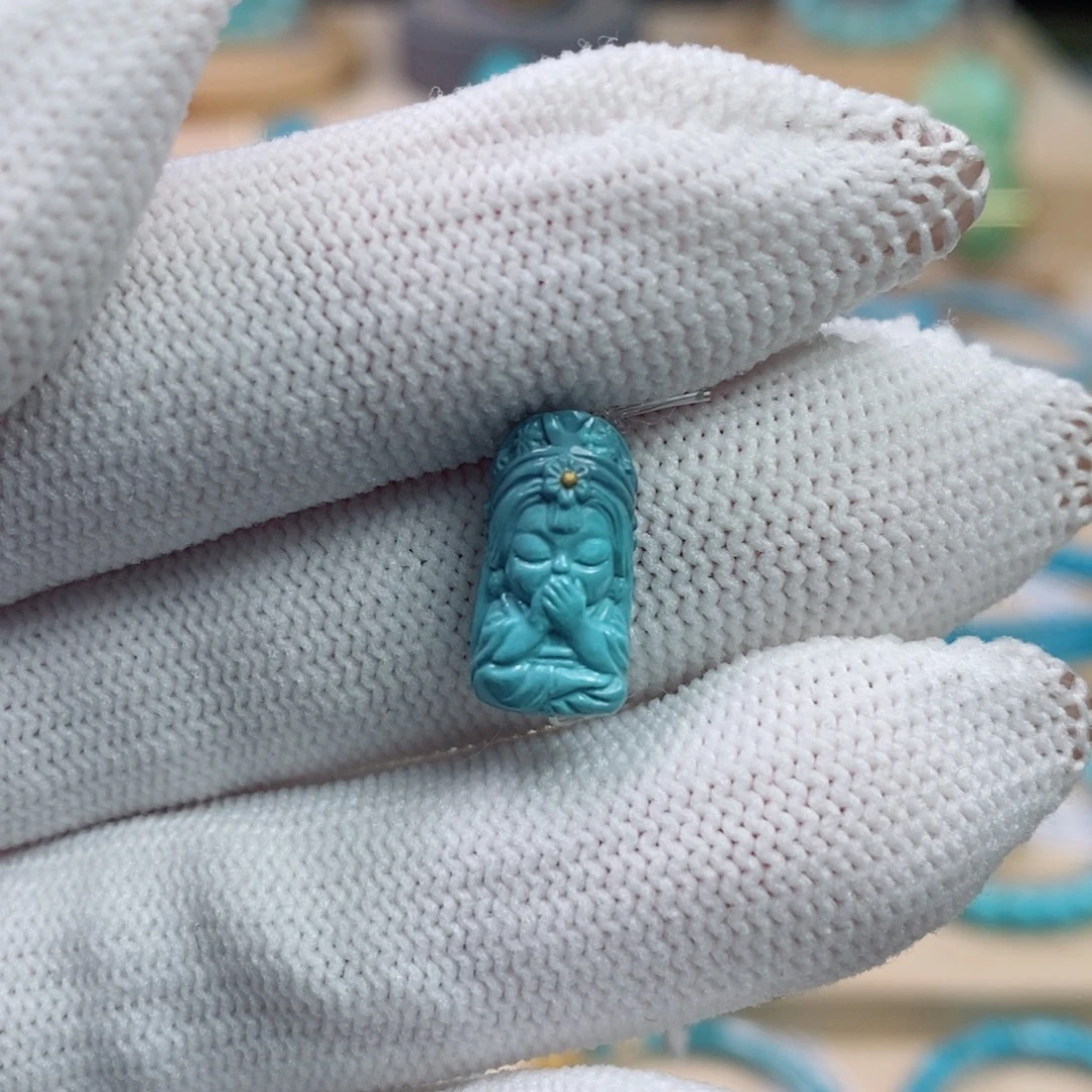 绿松石未镶嵌珠宝奇石