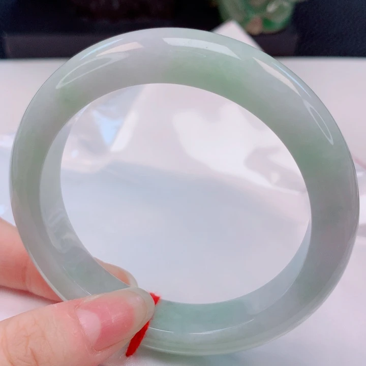 翡翠未镶嵌手镯58圈