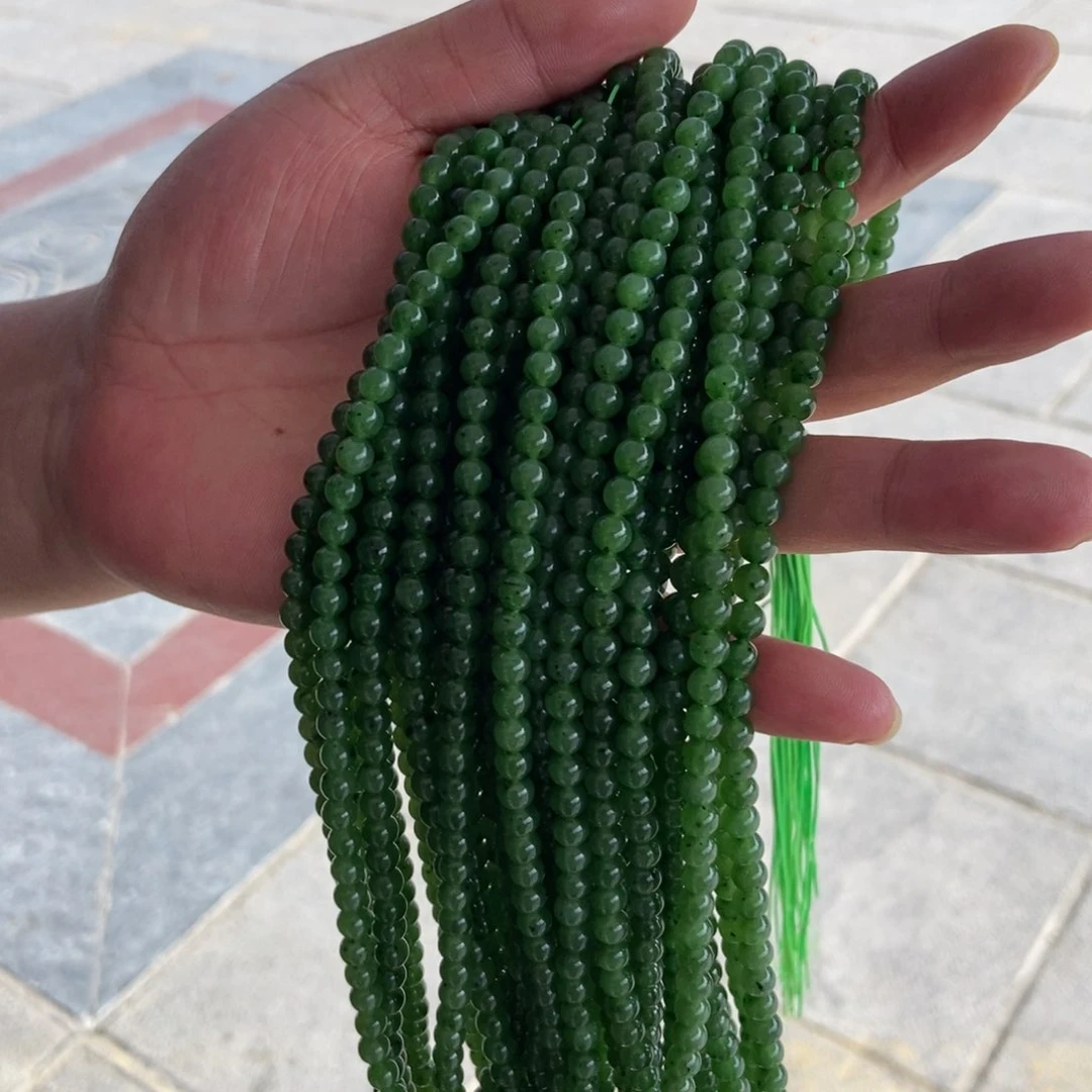 颈饰未镶嵌和田玉多样性发货，发其一