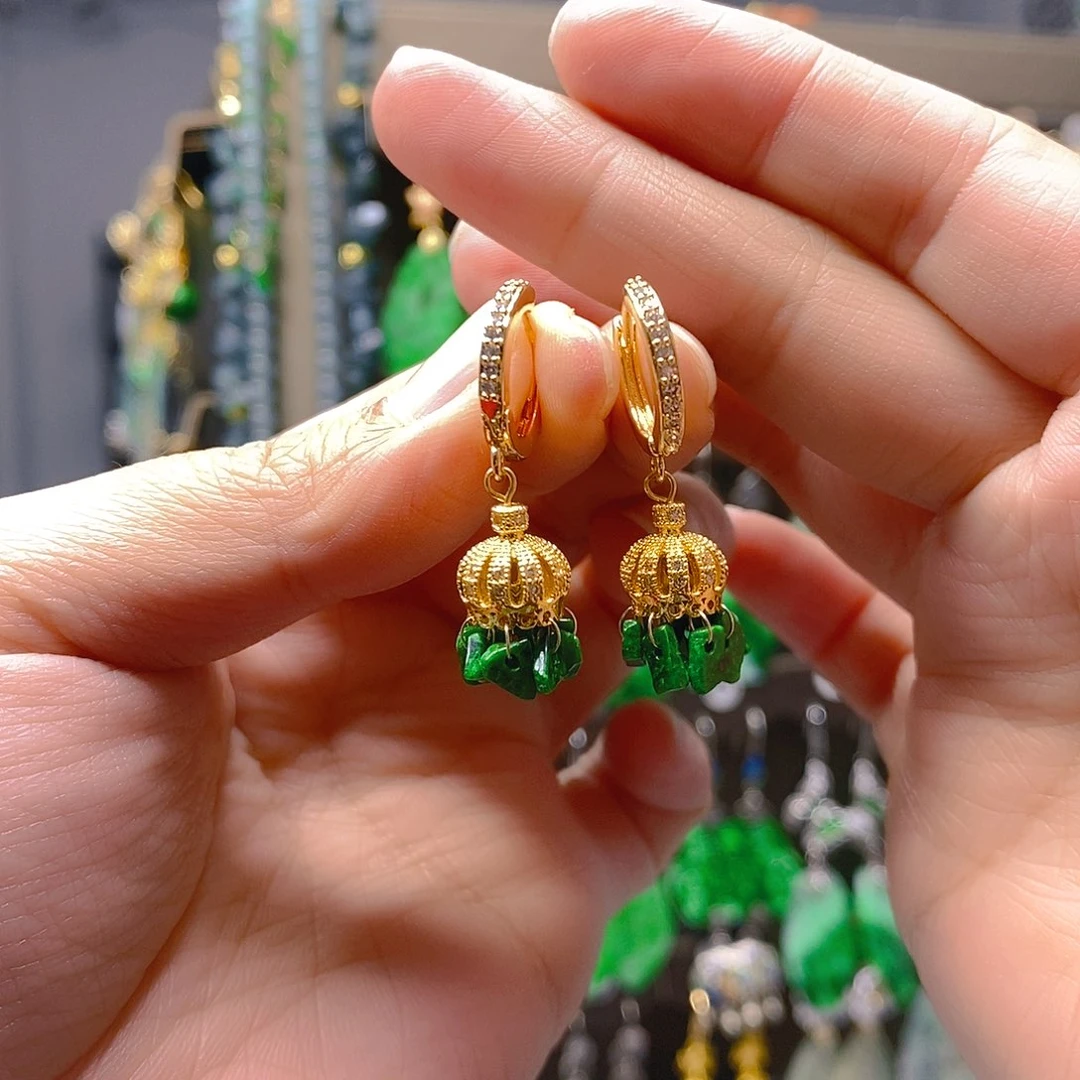 未镶嵌翡翠耳饰翡翠