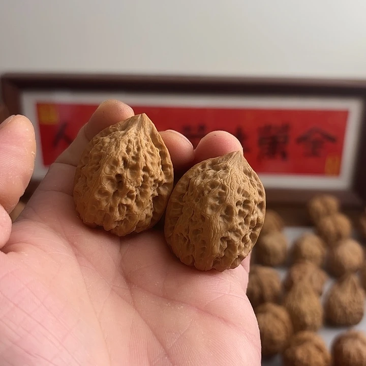 文玩核桃吊坠沈阳鸡心