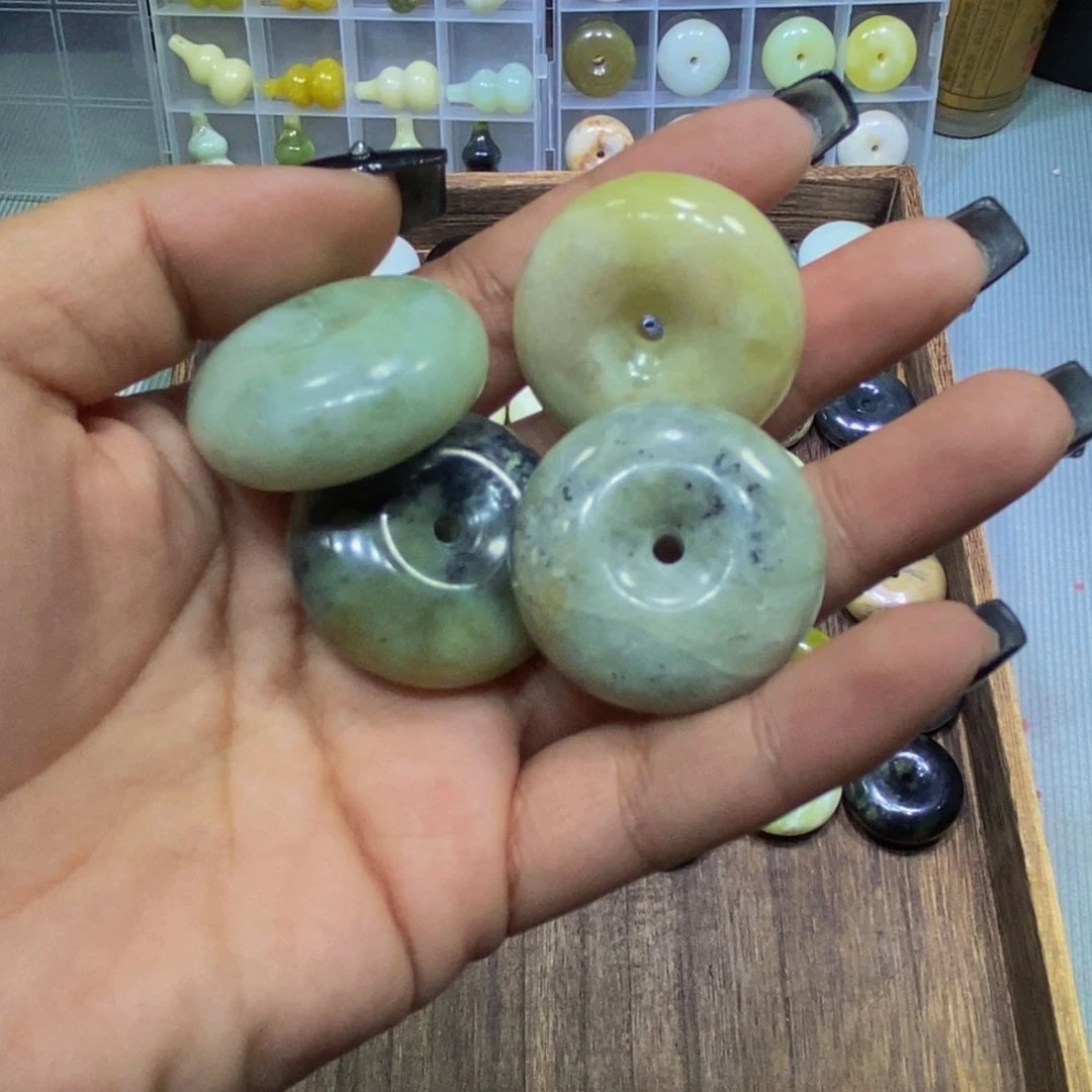 未镶嵌蛇纹石玉其他19