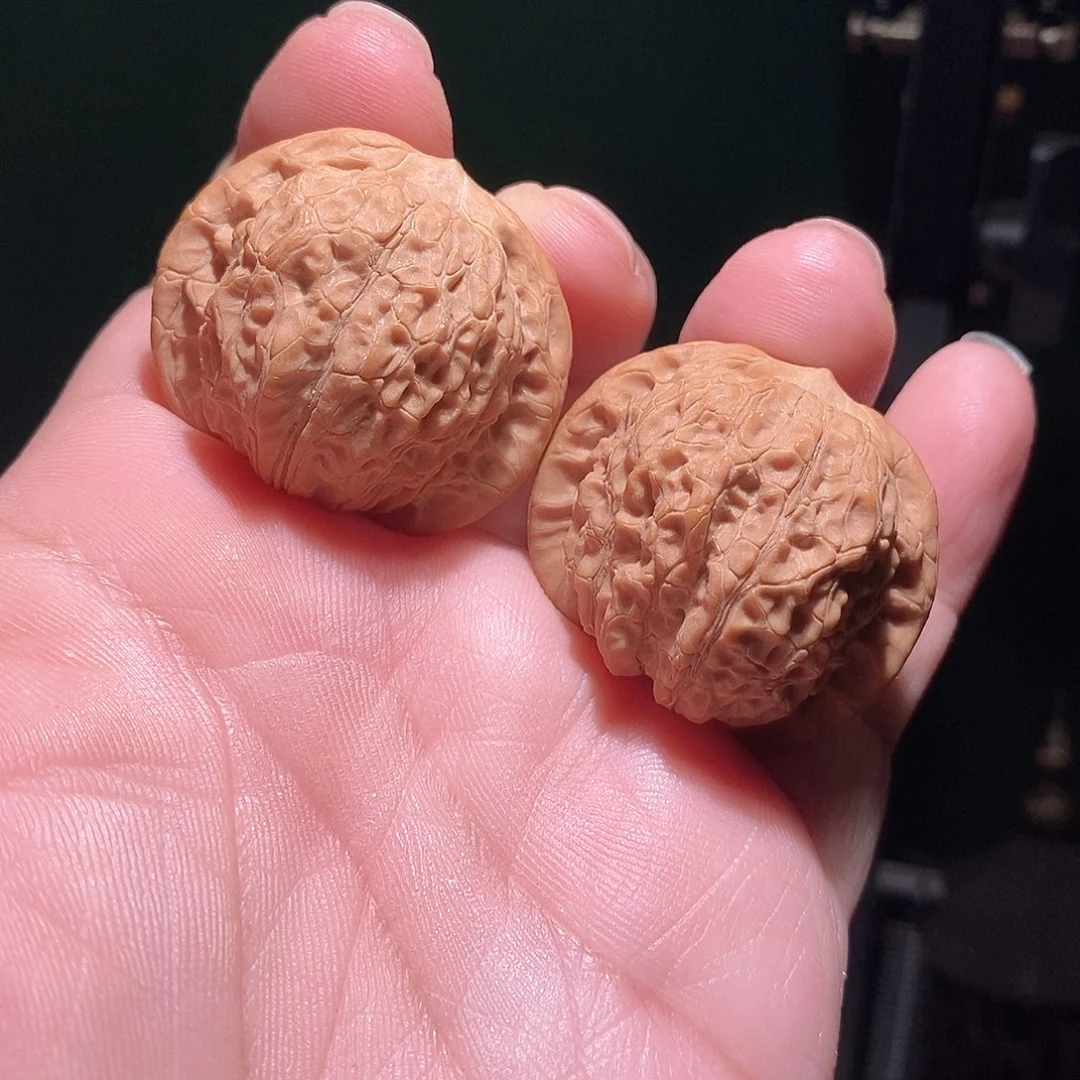 文玩核桃把件36血麒麟全品