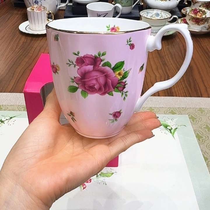 瓷片杯子杯子杯子水杯杯子水杯