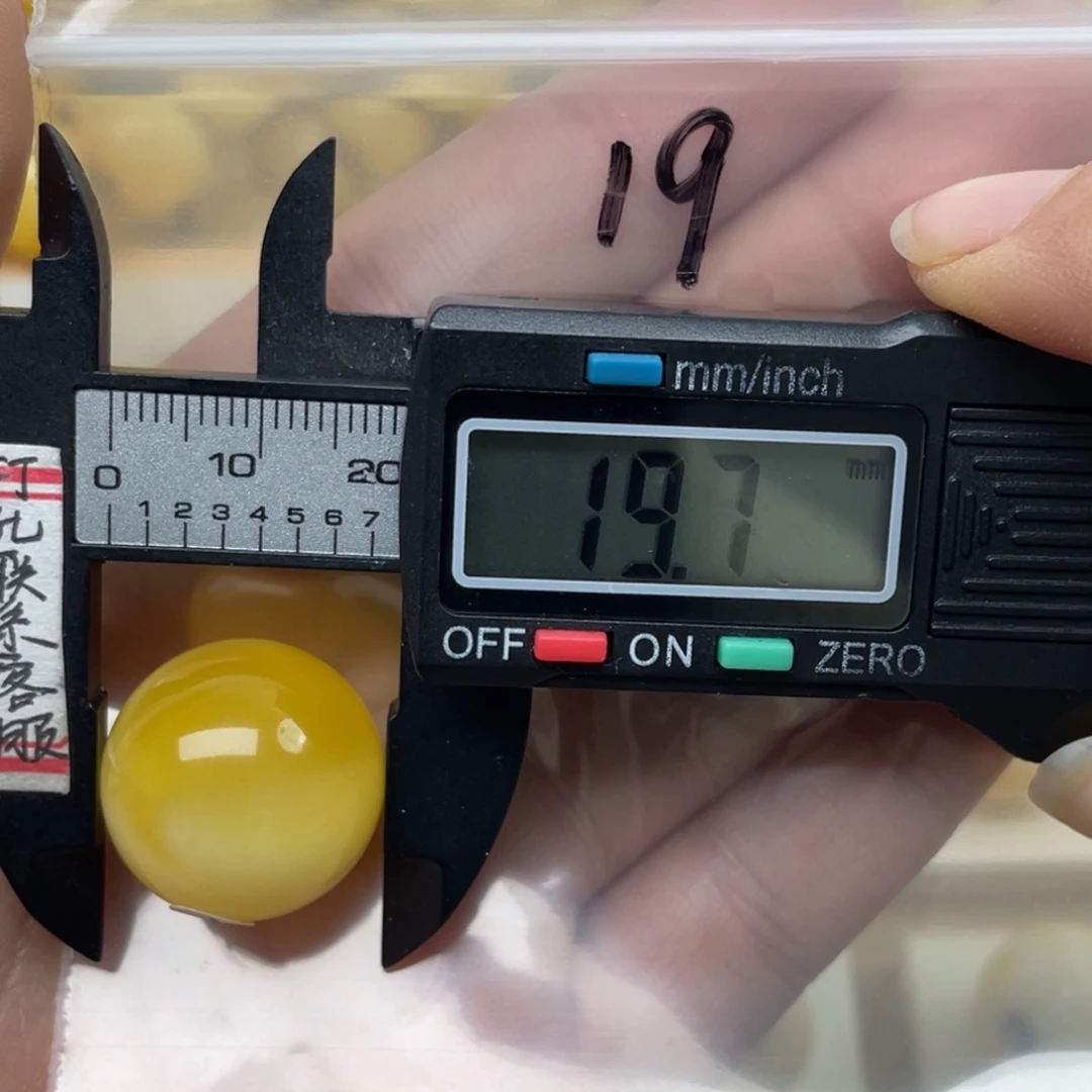 蜜蜡裸石未镶嵌b****o蜜蜡