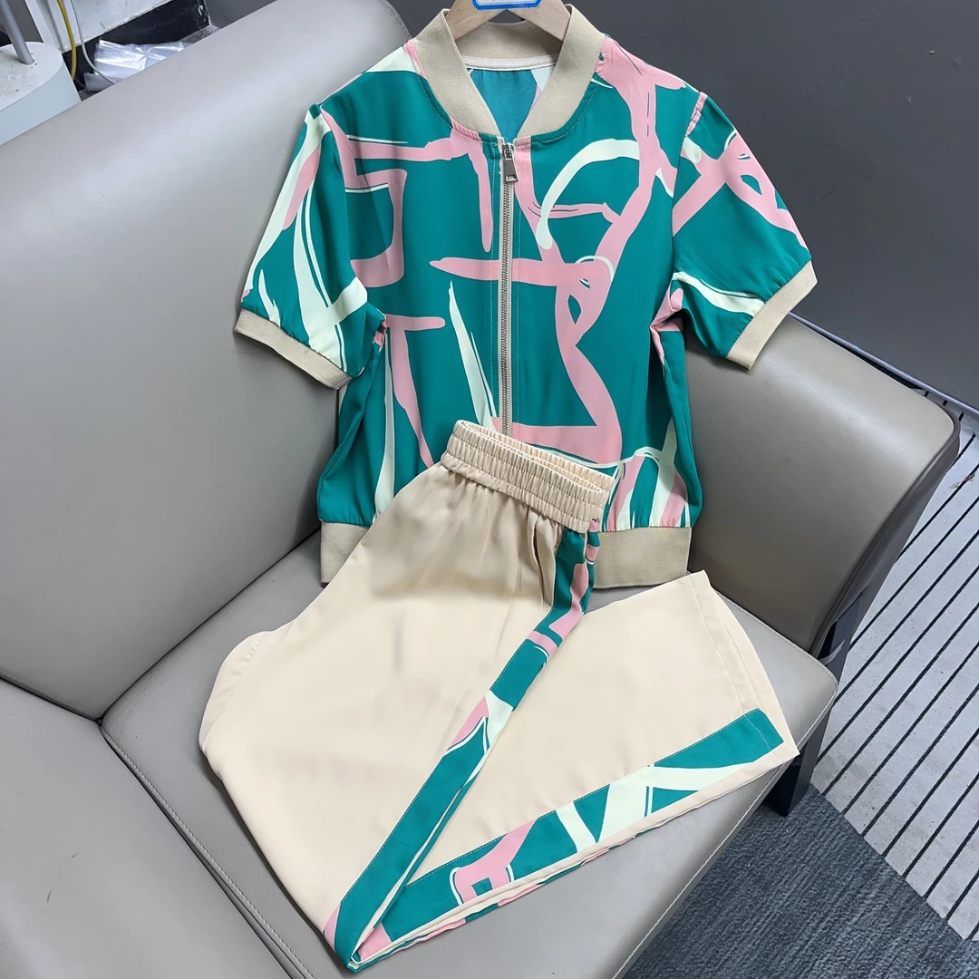 609#深圳南油原创显瘦气质时尚休闲夏季减龄女士套装