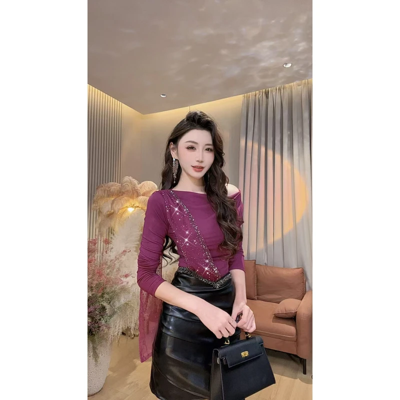 【美美专享】550651秋季新款设计感斜肩飘带烫钻T恤上衣女