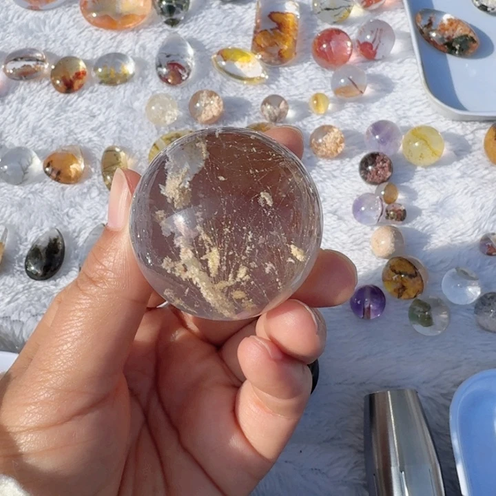 随***行水晶未镶嵌珠宝半成品