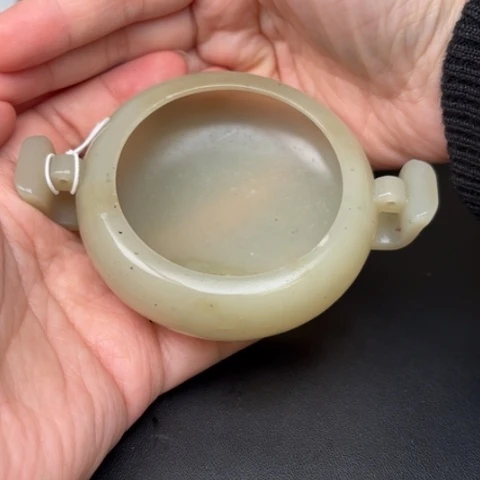 未镶嵌和田玉把件闲**听