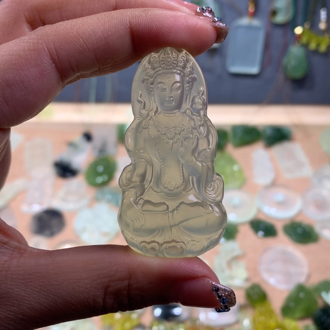 蛇纹石玉未镶嵌颈饰