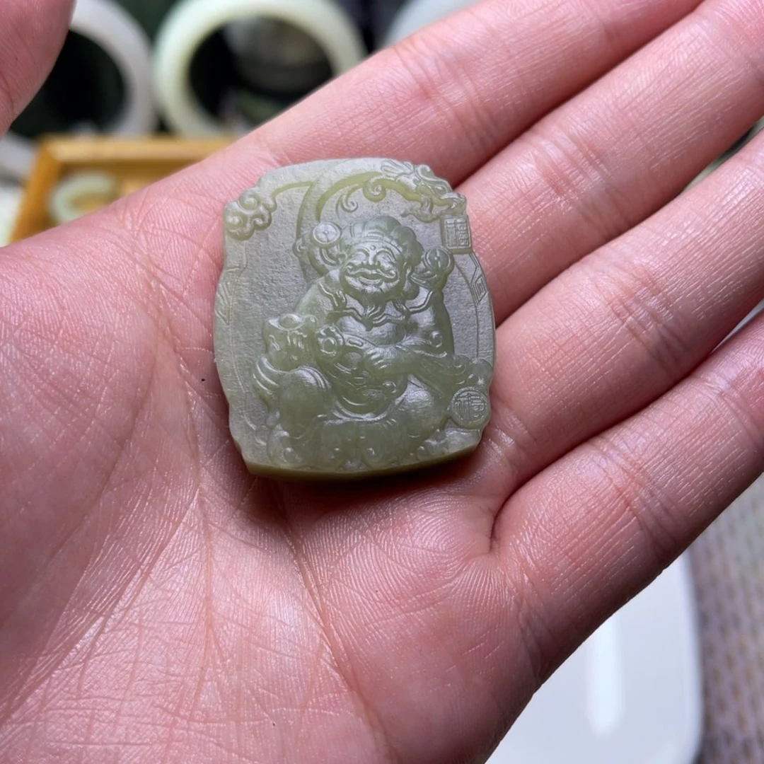 未镶嵌和田玉挂件