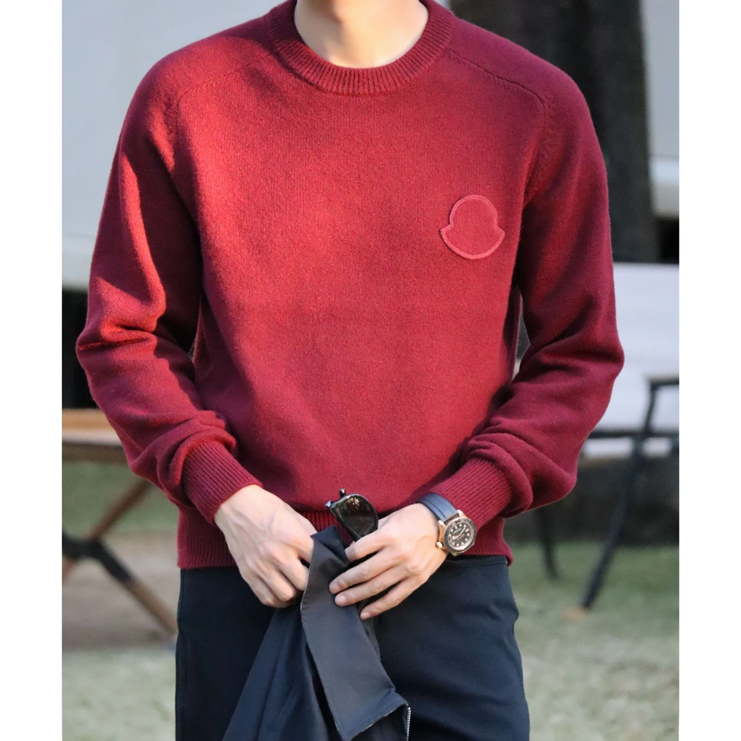 Run Solara  mk 绵羊毛桑蚕丝针织刺绣红色毛衣 圆领针织衫71446