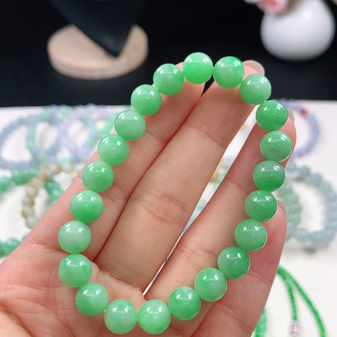 翡翠未镶嵌手链8.2mm