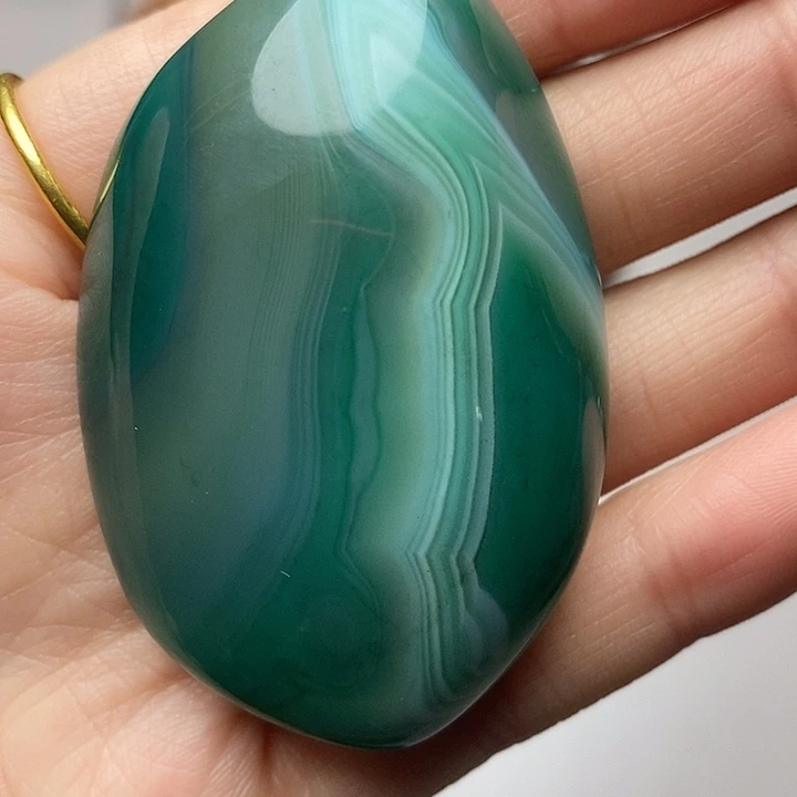 郭***锐玛瑙/玉髓未镶嵌吊坠(不含链)