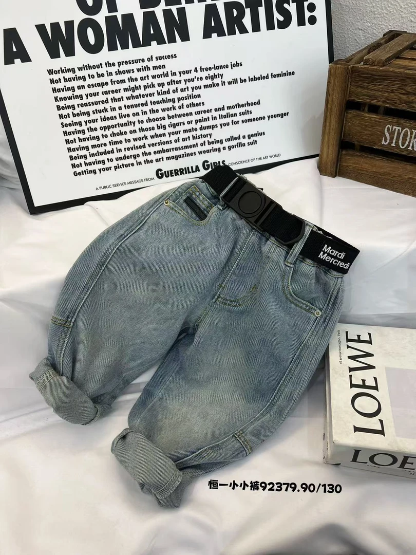 Z架。92379 男童休闲牛仔裤口袋字母刺绣印花