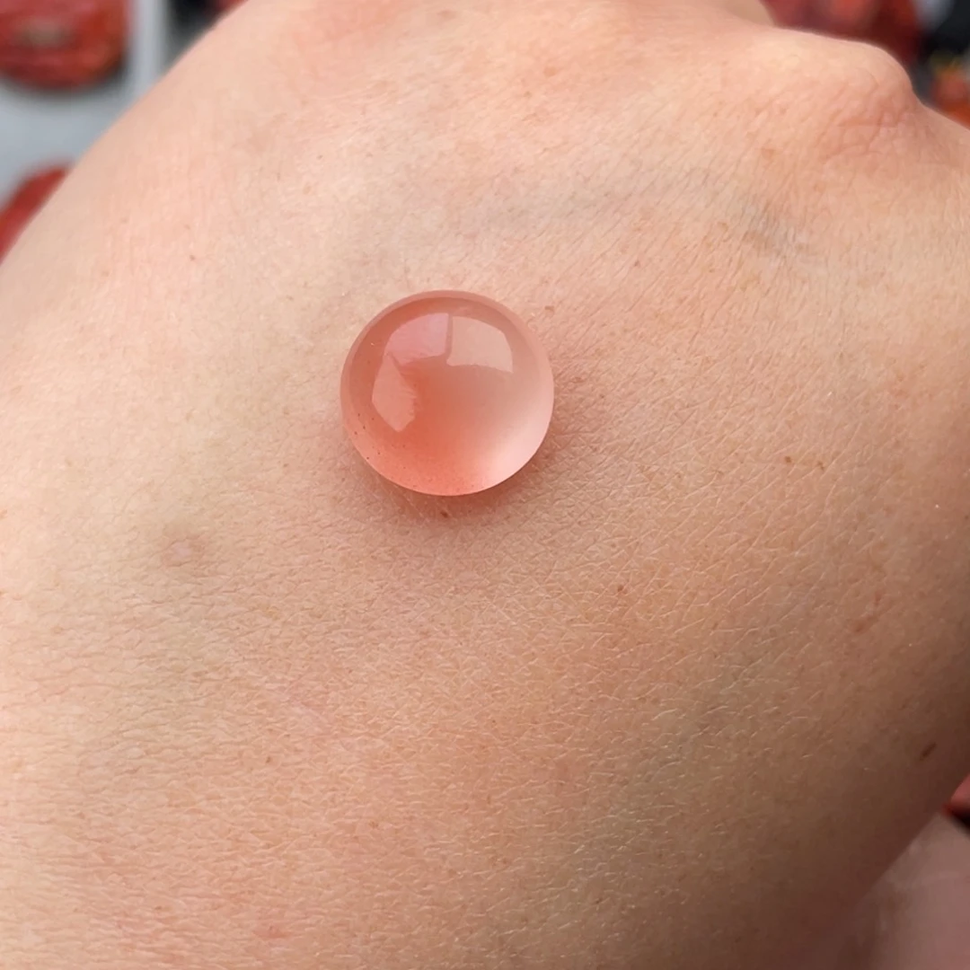 南红玛瑙圆珠未镶嵌