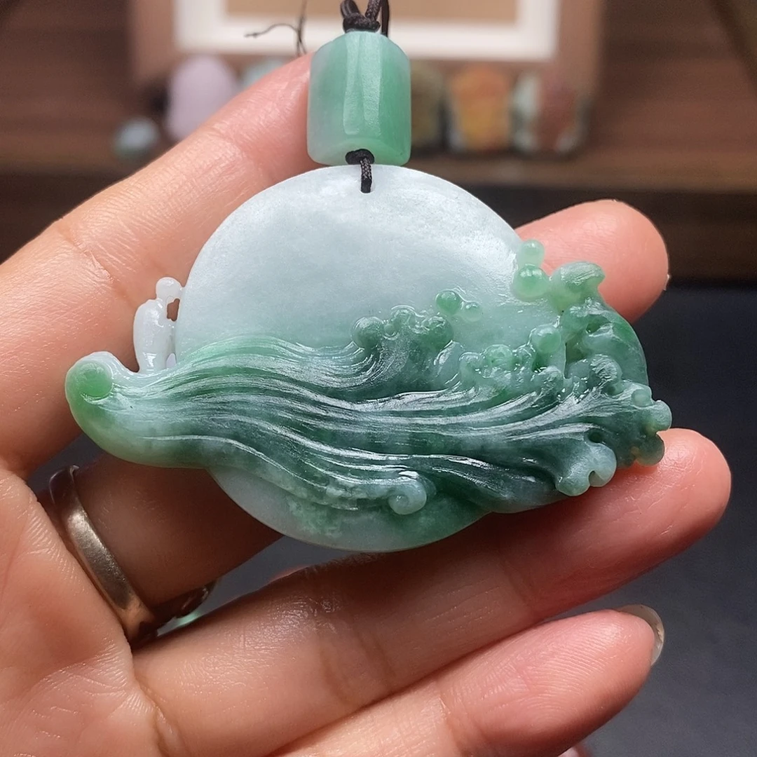 R***l定制翡翠未镶嵌毛货抛光