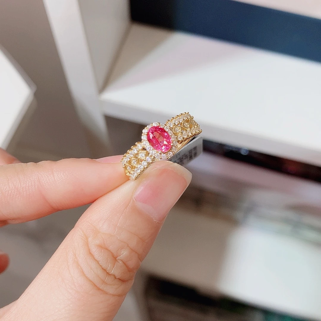 银S925镶嵌戒指尖晶石