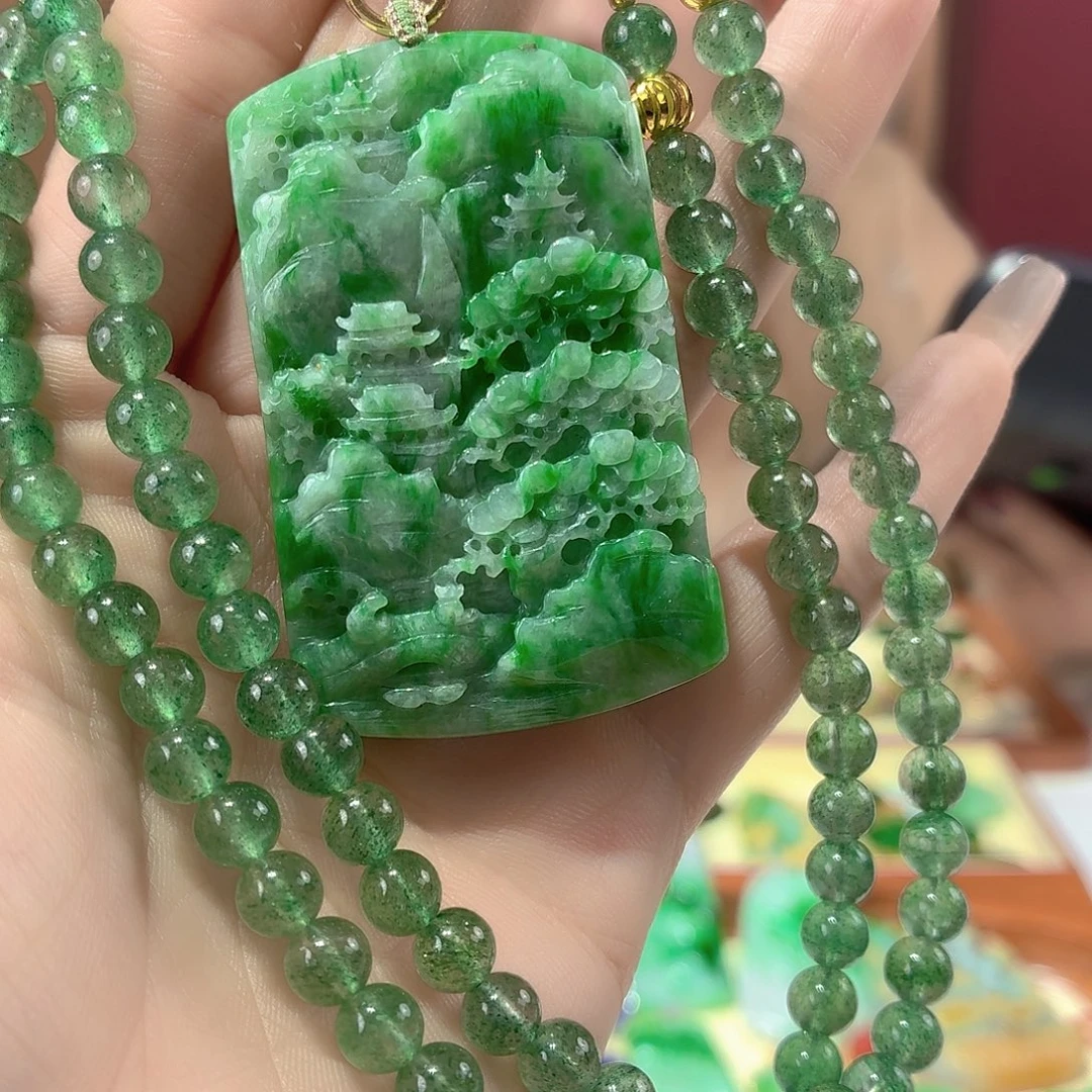 翡翠未镶嵌颈饰翡翠