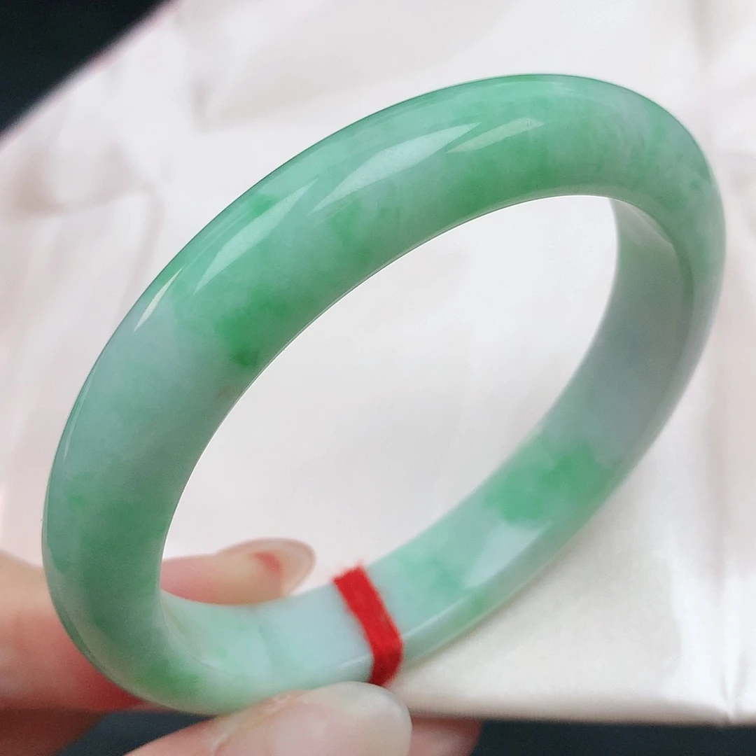 翡翠手镯未镶嵌56贵妃882644