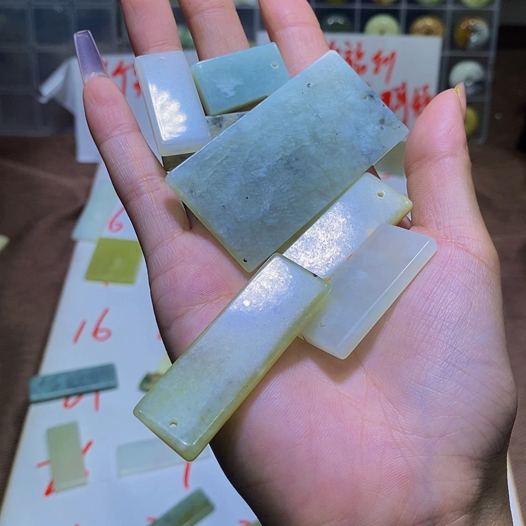 未镶嵌蛇纹石玉其他105