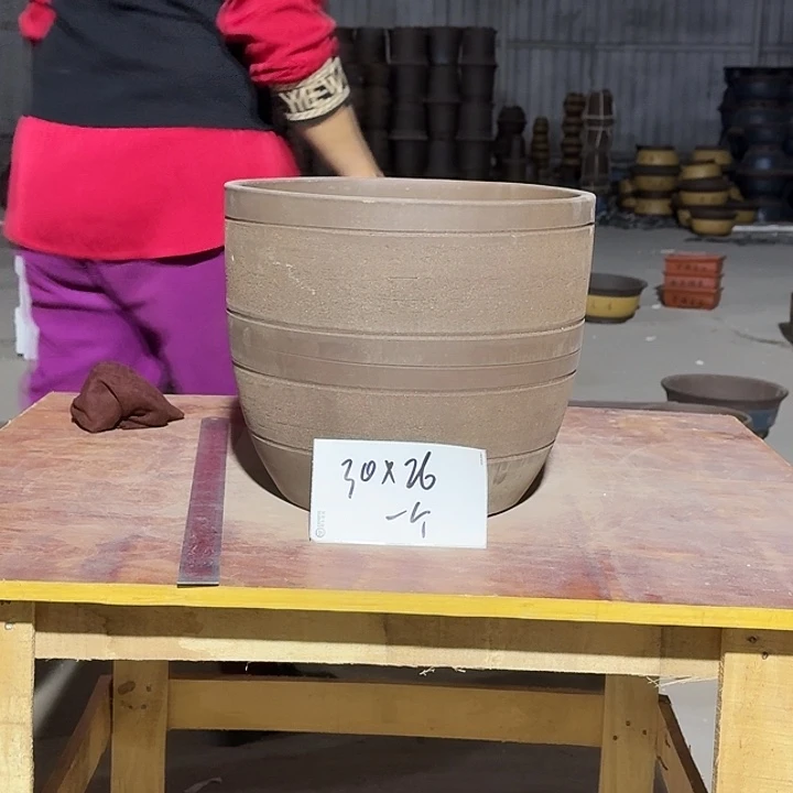 紫砂花盆手工制作3
