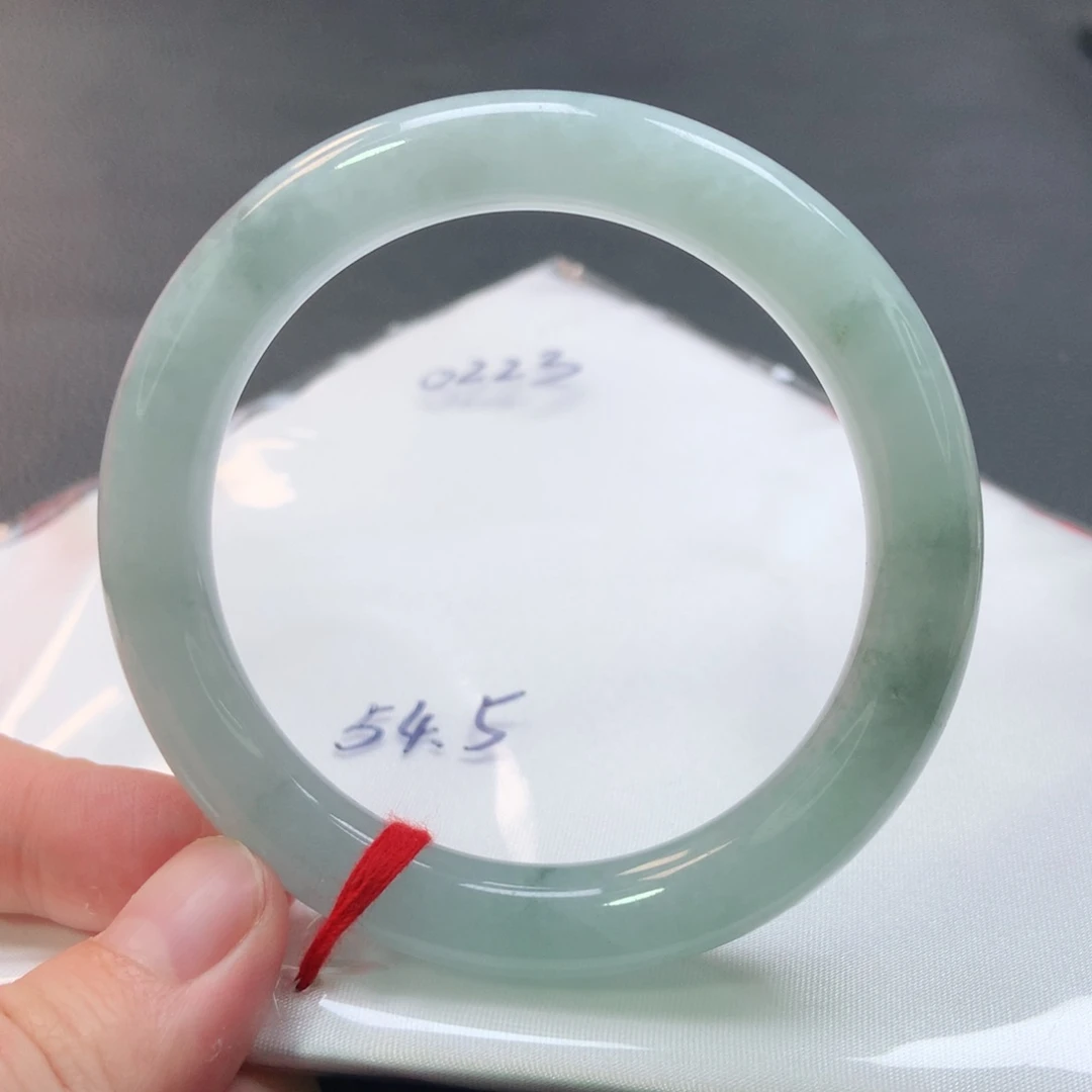 翡翠手镯未镶嵌0223号