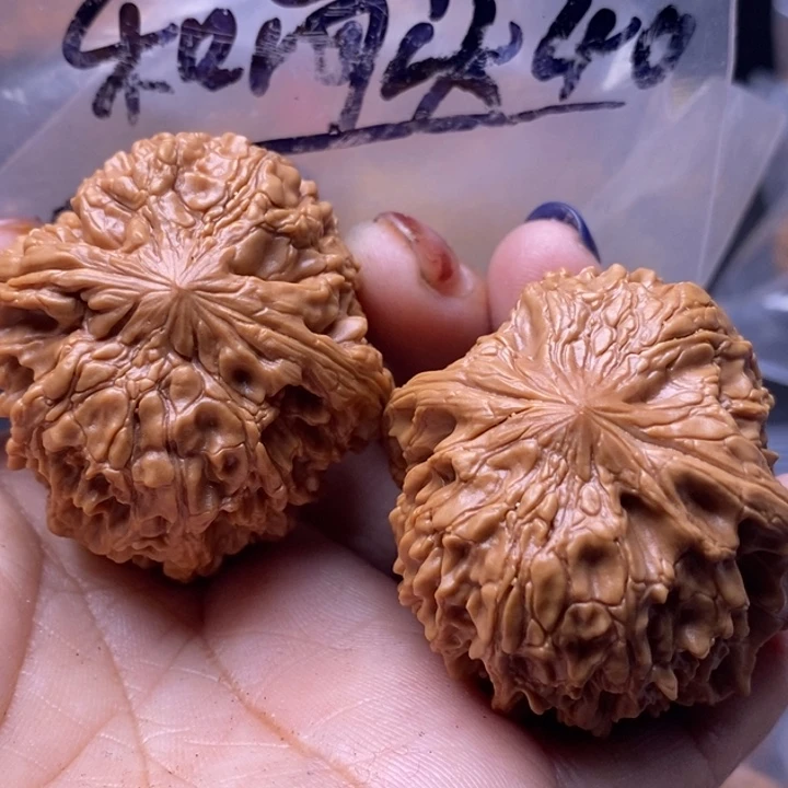 吊坠文玩核桃和尚头